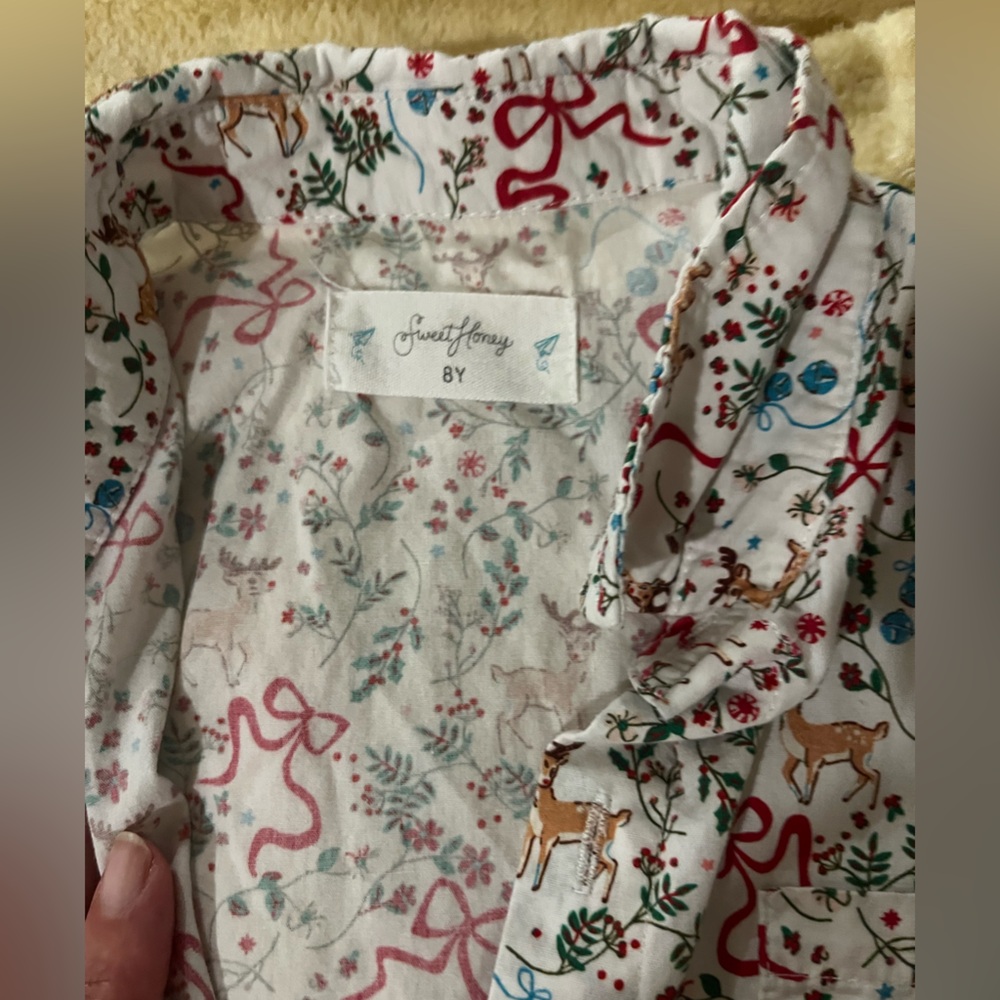 Worn twice sweet honey holiday boys button down shirt